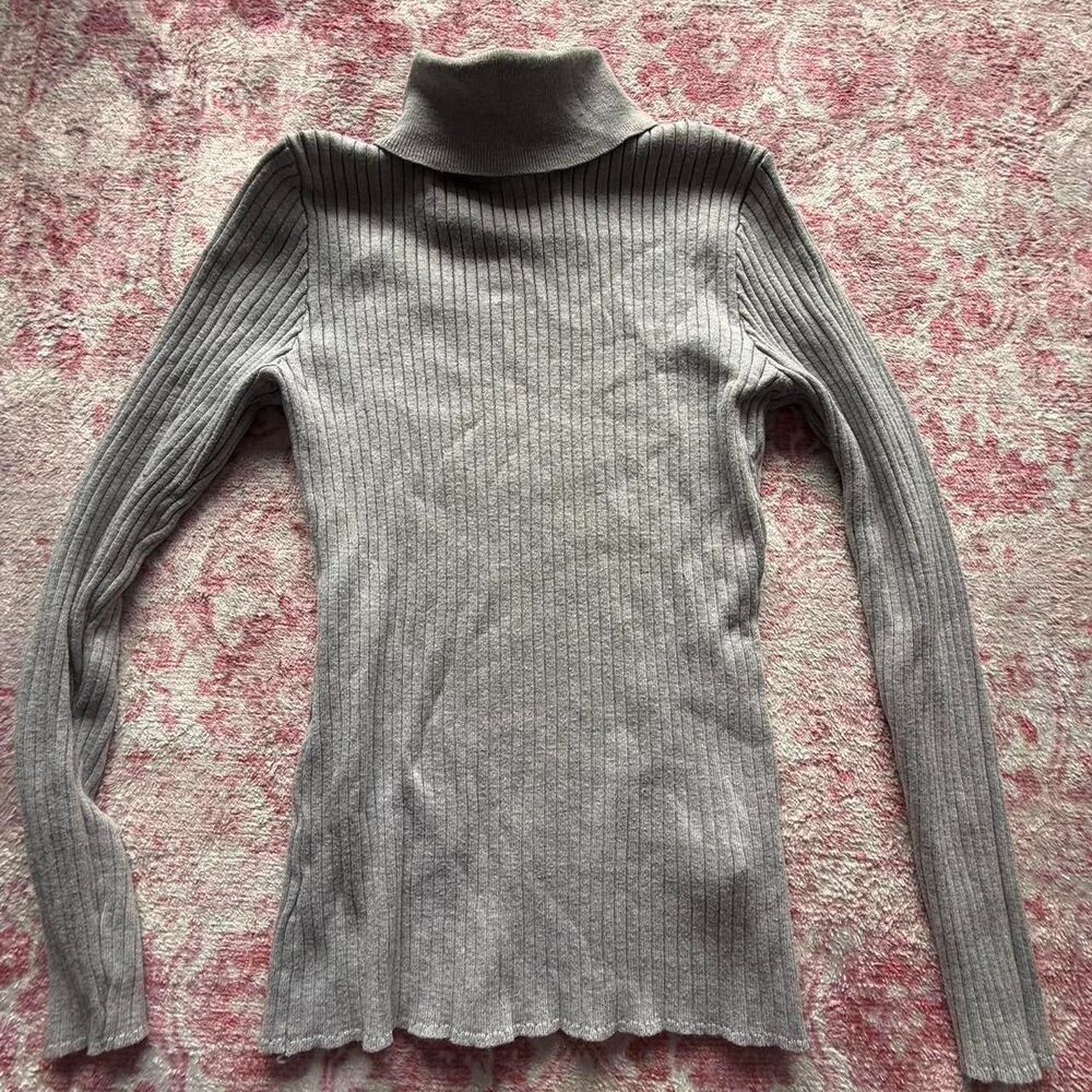 Unbranded Women's Grey and Cream Jumper